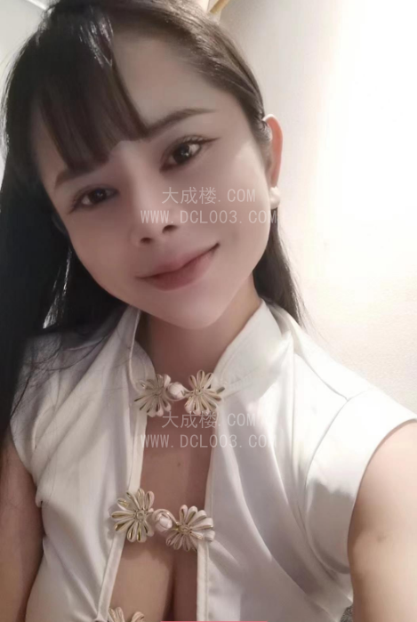 乌兰察布性感少妇胸臀无敌