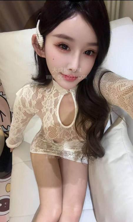 朝阳颜值大胸妹子
