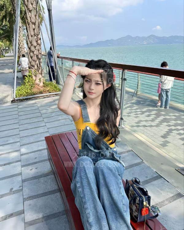 杭州光滑白嫩蜜桃臀悠悠