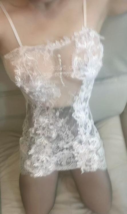 渝中大胸性感黑丝骚姐姐