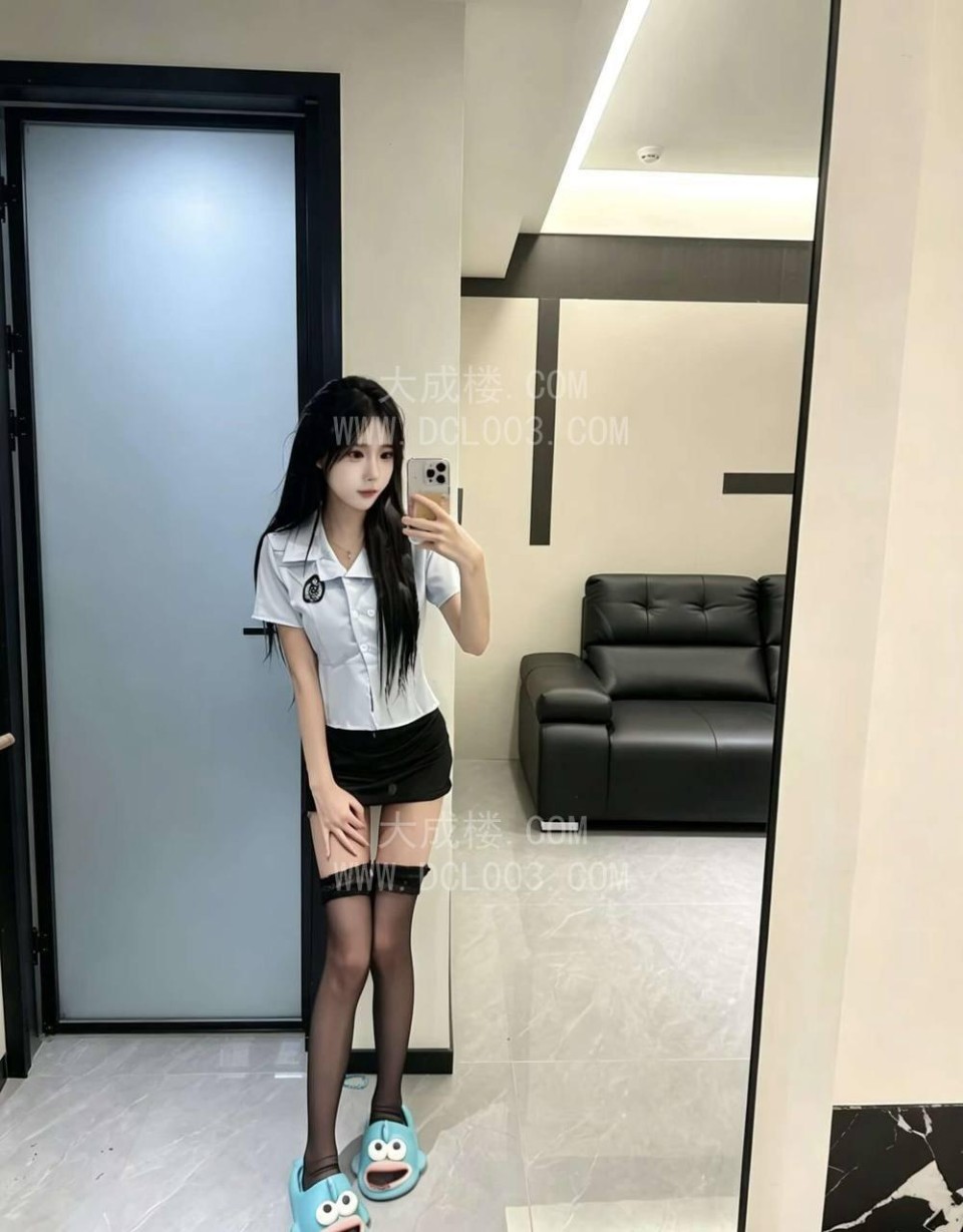 合肥很嫩精神小妹