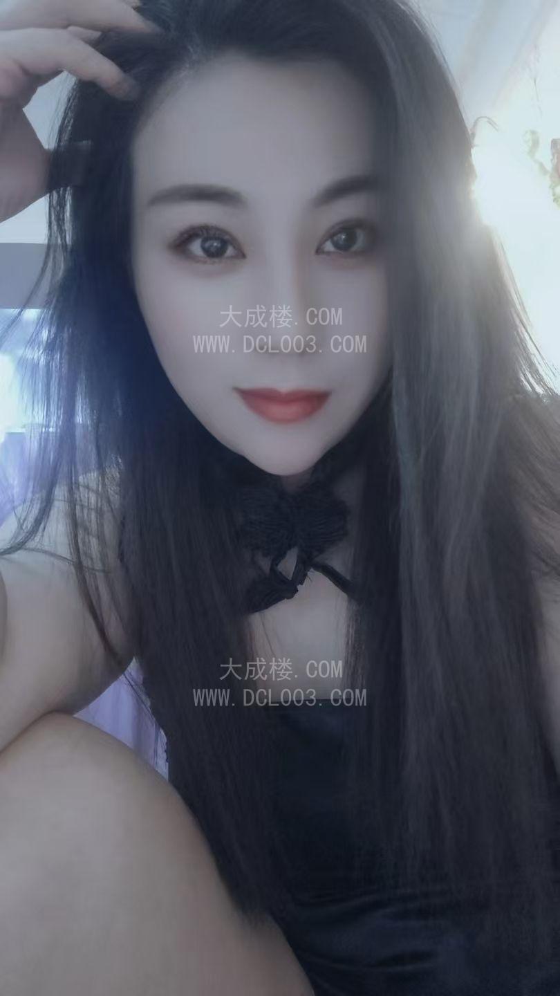 呼市榨汁骚妇玩的开