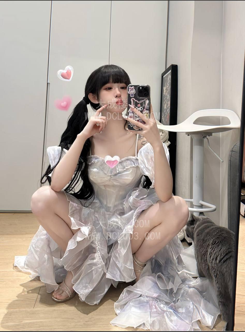 静安顶美小姐姐
