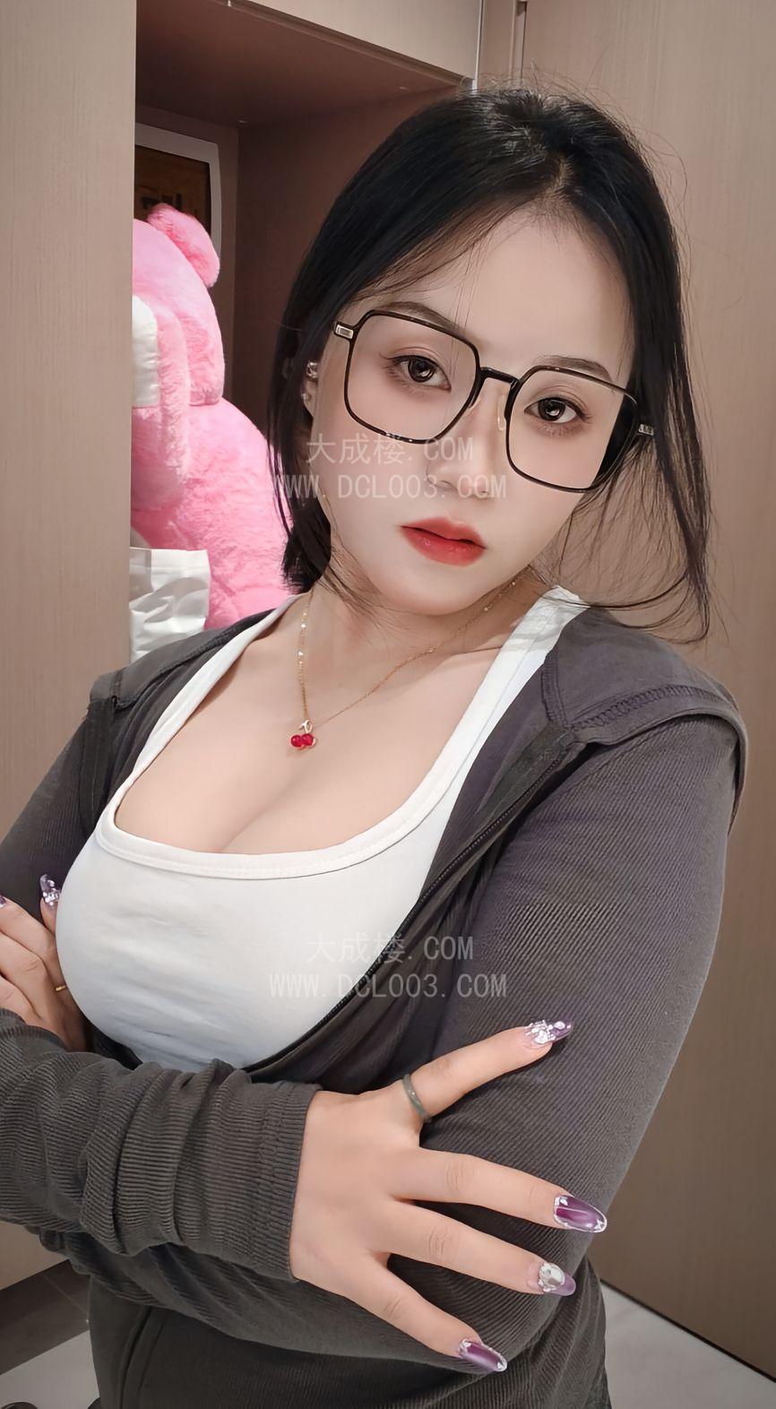 浦东成熟大胸女思思