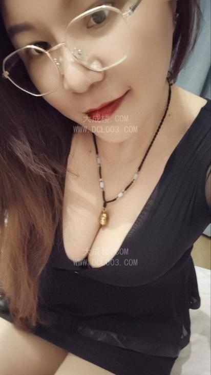 南京反差骚母狗