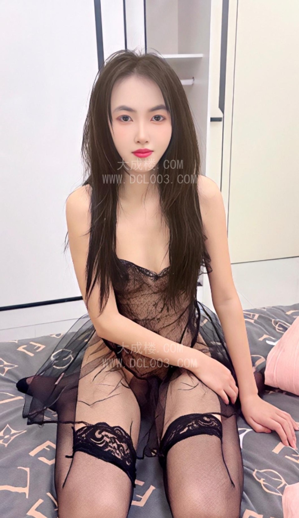 普陀舌吻女友豆豆