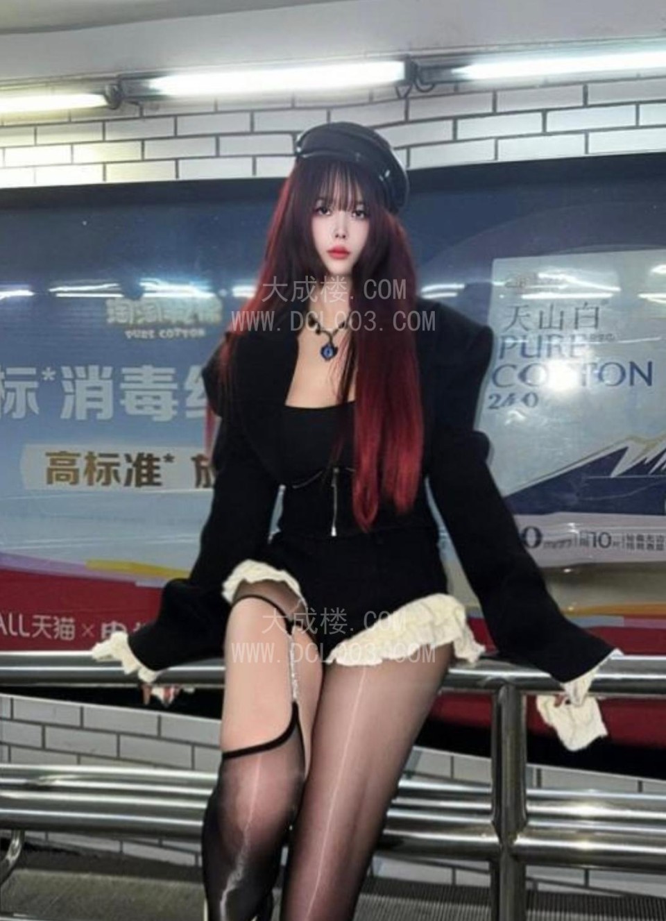 杭州黑丝肥臀风骚馨菲