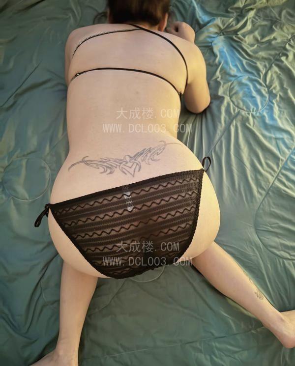 有纹身的风骚少妇