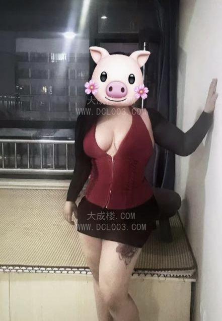 胶南大胸小姐姐