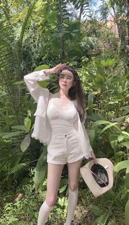 天河潭村小白虎