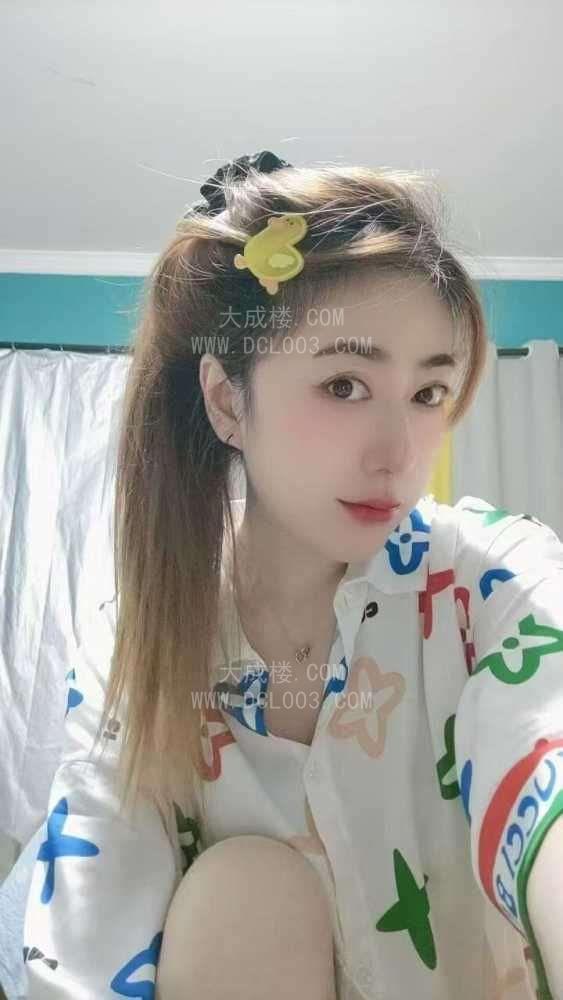 龙华大奶飞雪