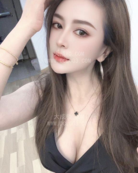 昆山性感美女