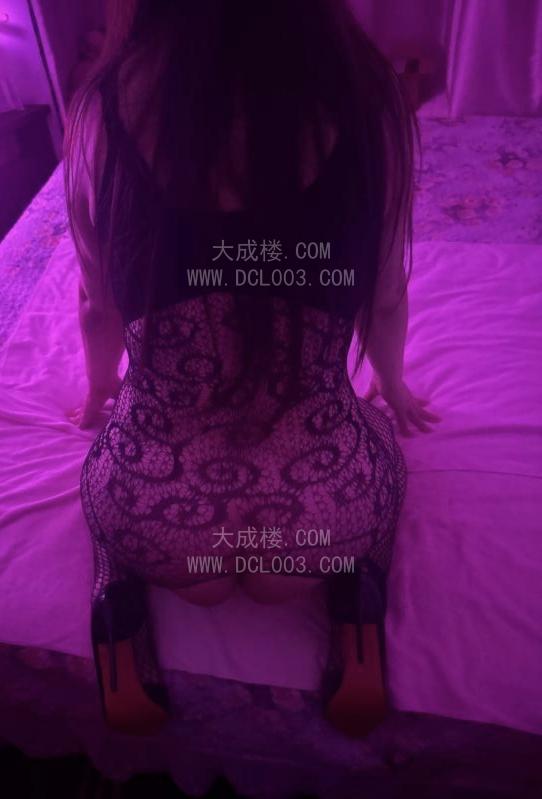 海珠多刷大奶妃妃