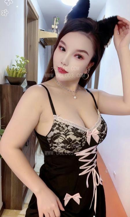 南开丰满巨乳少妇