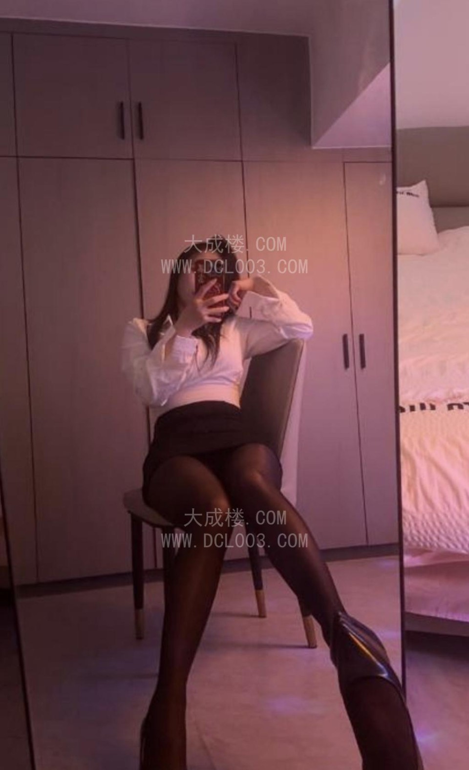 惠城长腿蜜桃臀靓妹