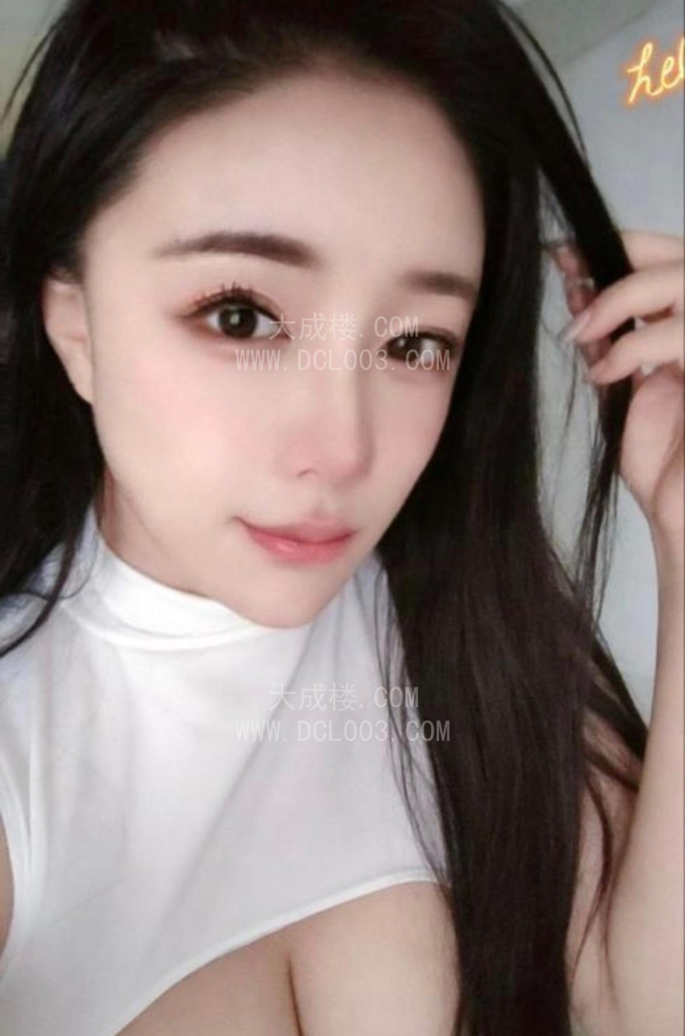 龙华大胸老师过年在