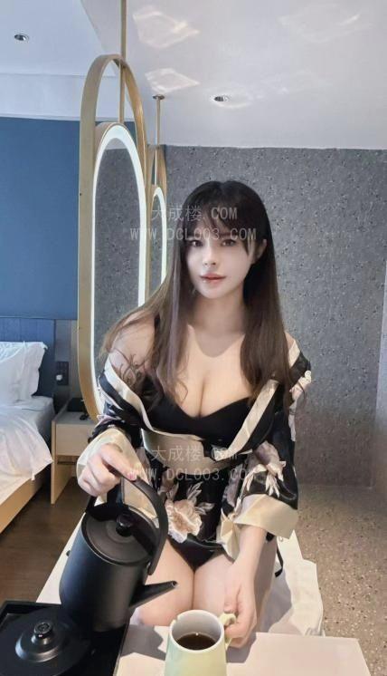 服务小姐姐若兰