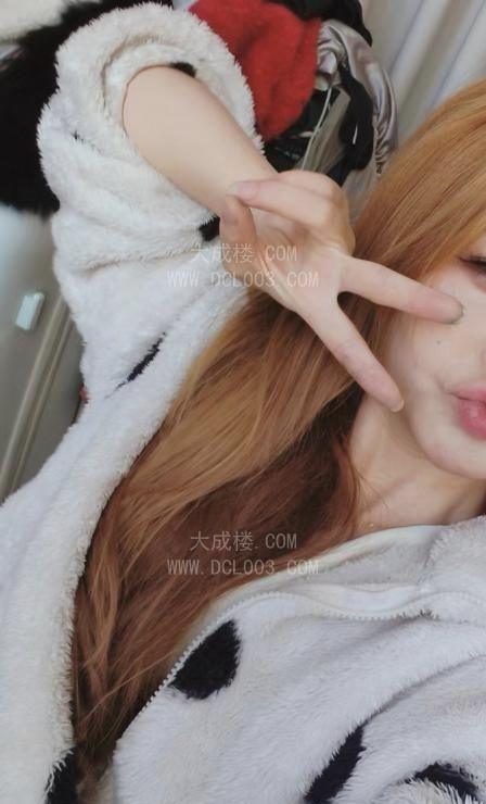可爱小少妇